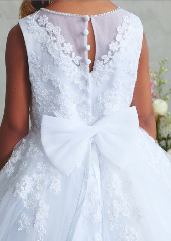 Elegant and enchanting, the Olivia Girls Dress features a shimmering lace bodice adorned with a rhinestone-embellished neckline.